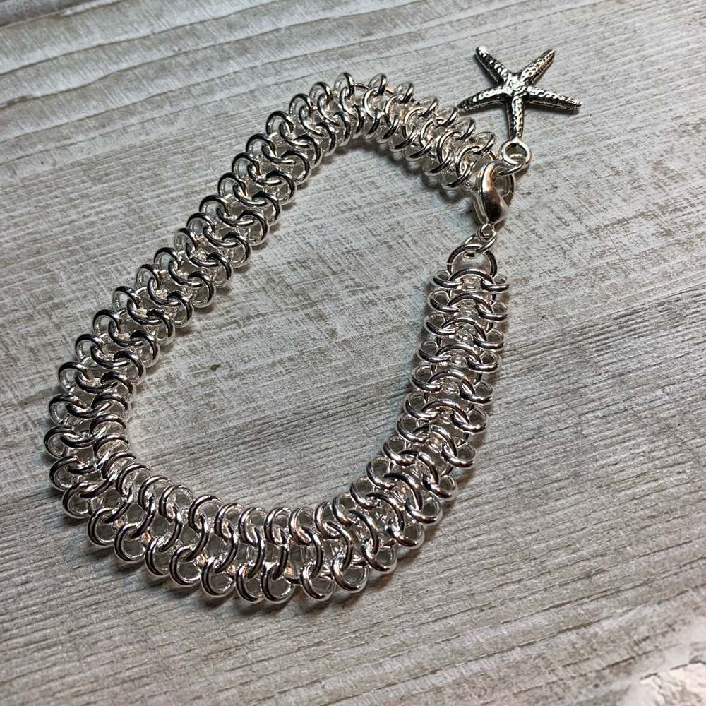 Handmade 7 1/2” Chain Maille Bracelet W/Starfish